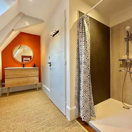 La Maison Des Cours - Wifi - Centre Apartamento